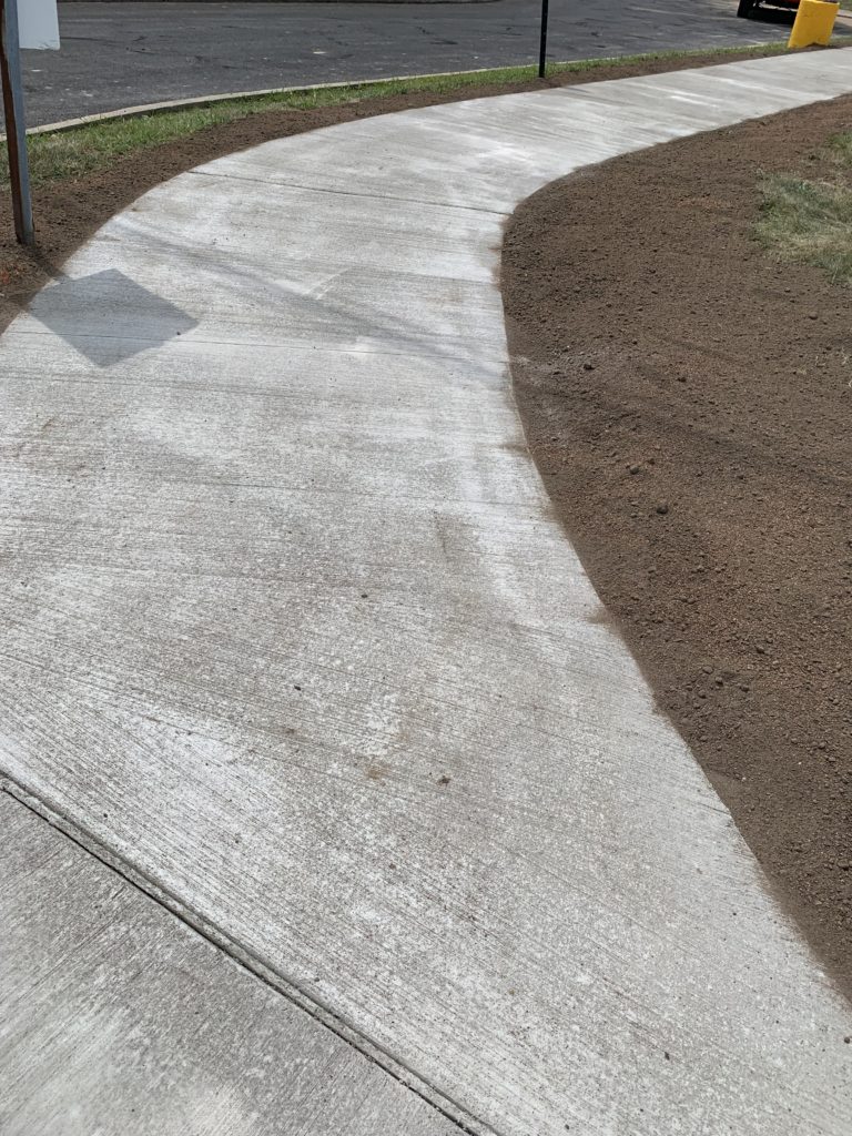 Concrete Sidewalk Curb