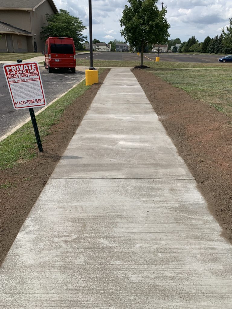 Concrete Sidewalk Curb