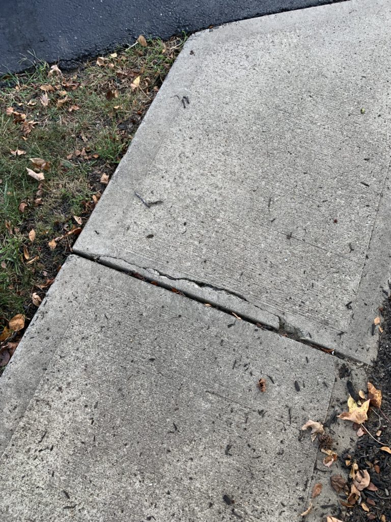 Concrete Sidewalk Curb